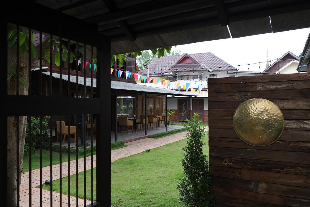 Monday Moon Daire Chiang Mai Dış mekan fotoğraf